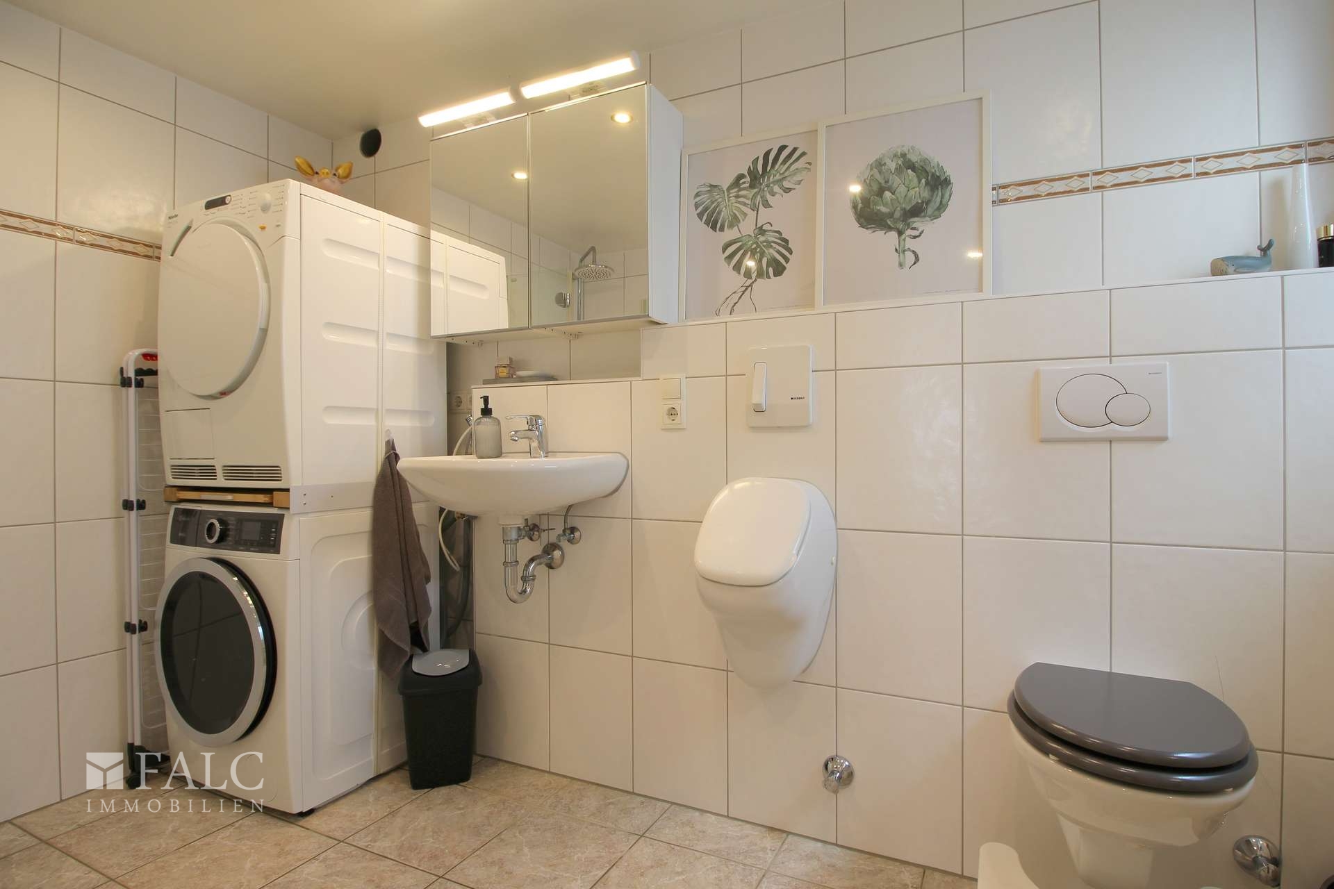 Badezimmer EG